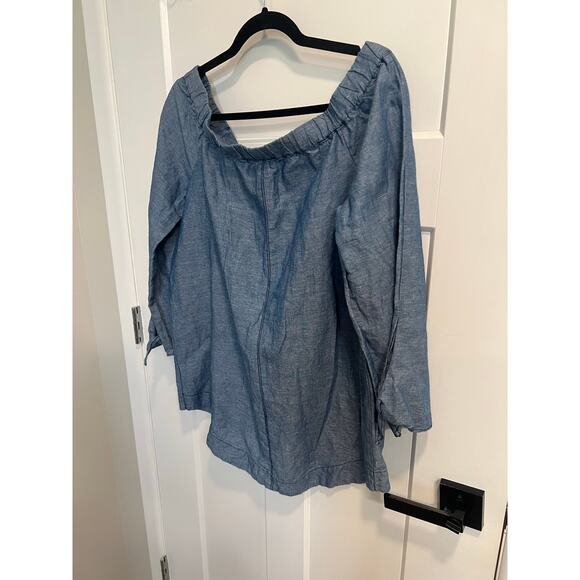 Free People Off The Shoulder Light Denim Blouse Womens Size Medium Boho Hippie - Picture 11 of 13